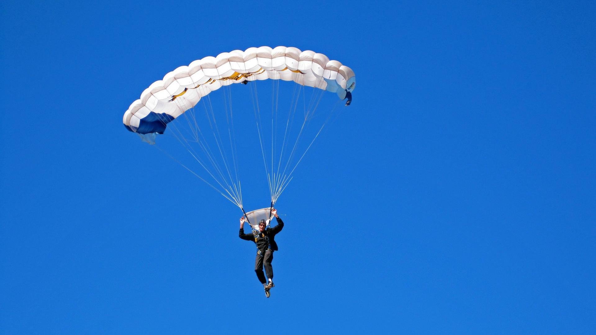 随机WNBA纽约自由人估值达4.5亿美元，创女子体育队伍新纪录，纽约自由人比赛